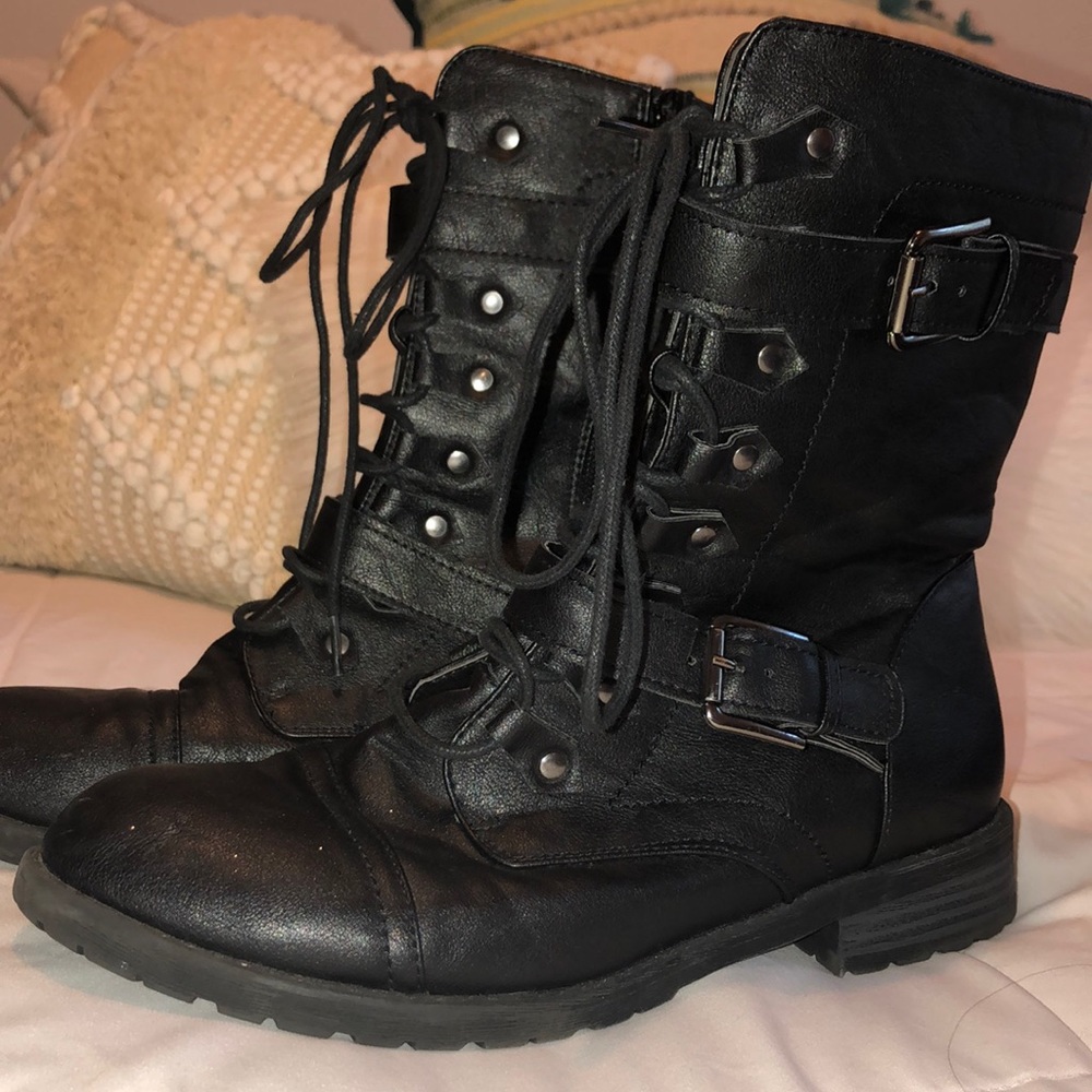Wild Diva Combat Boots | 2 Buckles